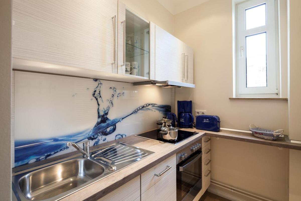 Appartement & Ferienwohnungen Thiess Rostock Bagian luar foto